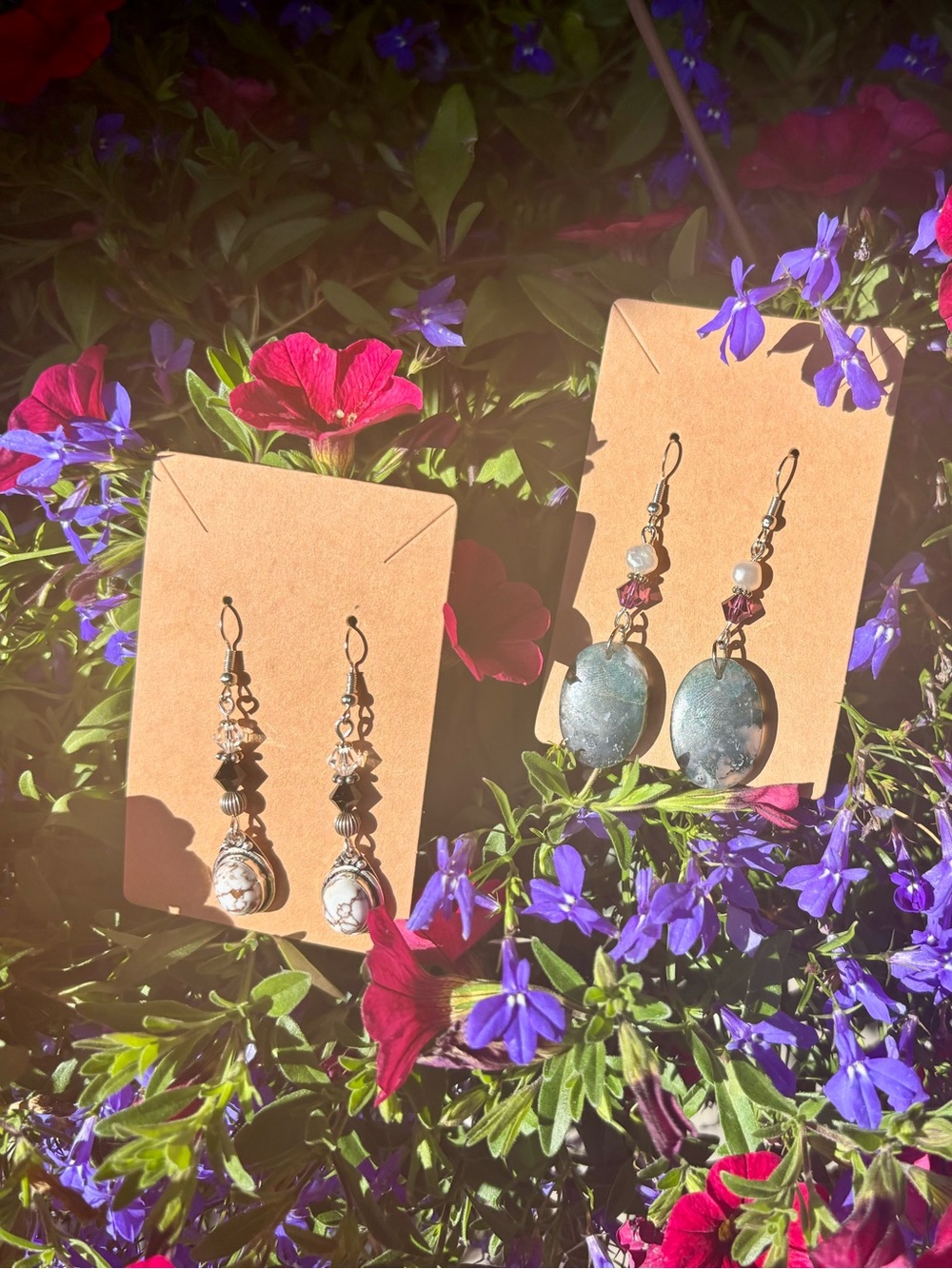 Handmade stone and Swarovski crystal earrings. - Picture 5 of 11